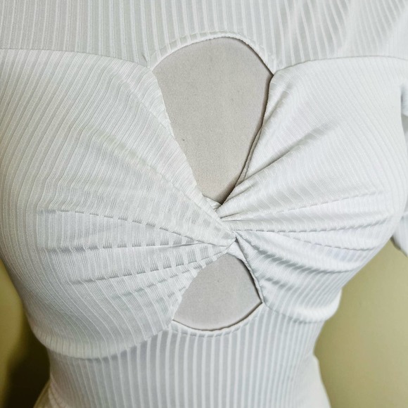 Jolie & Joy Ribbed Top SMALL Keyhole Twist Front Puff Sleeve Crewneck Chic Women - Picture 3 of 8